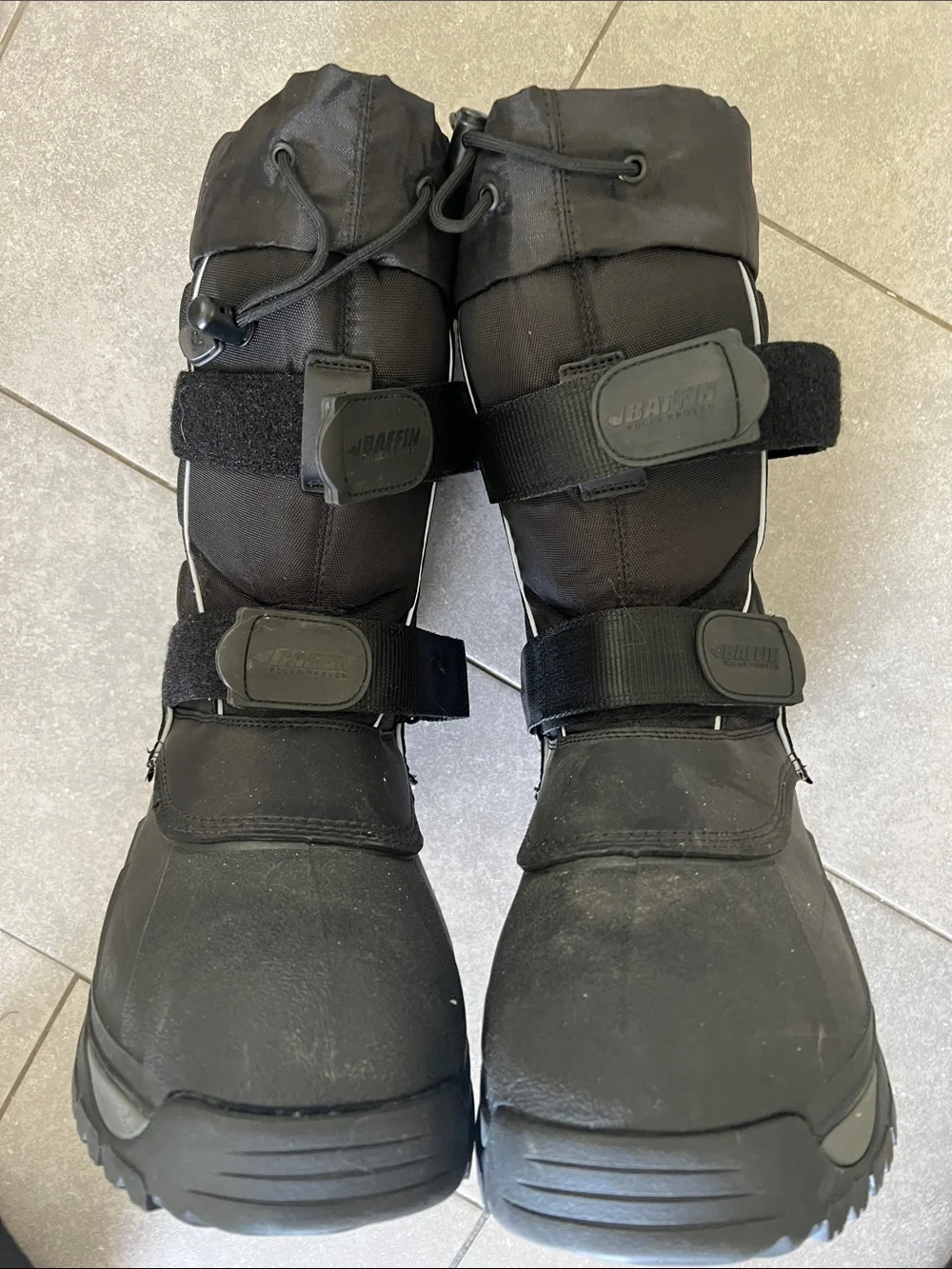Baffin EIGER men’s snow boots.